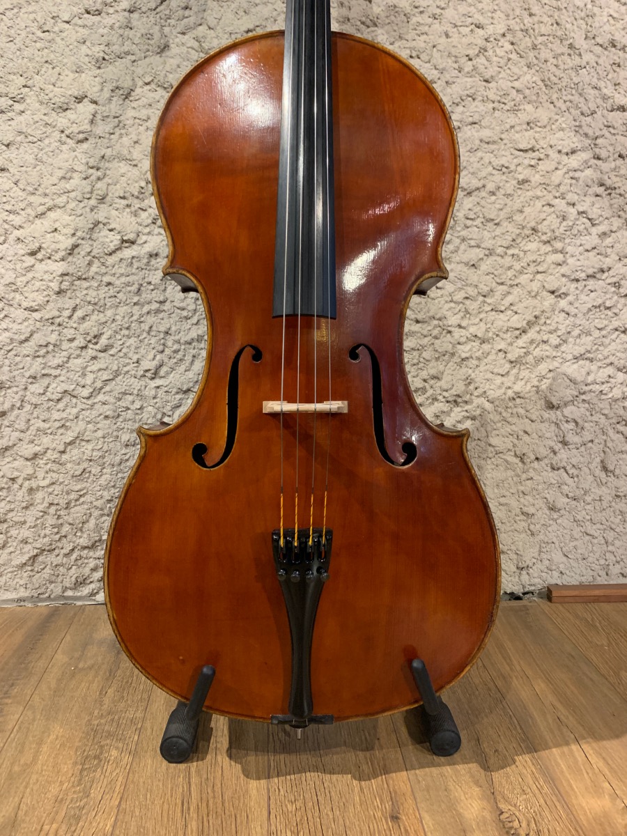 Violoncelle  4/4 Mirecourt étiquette "Charotte-Millot"