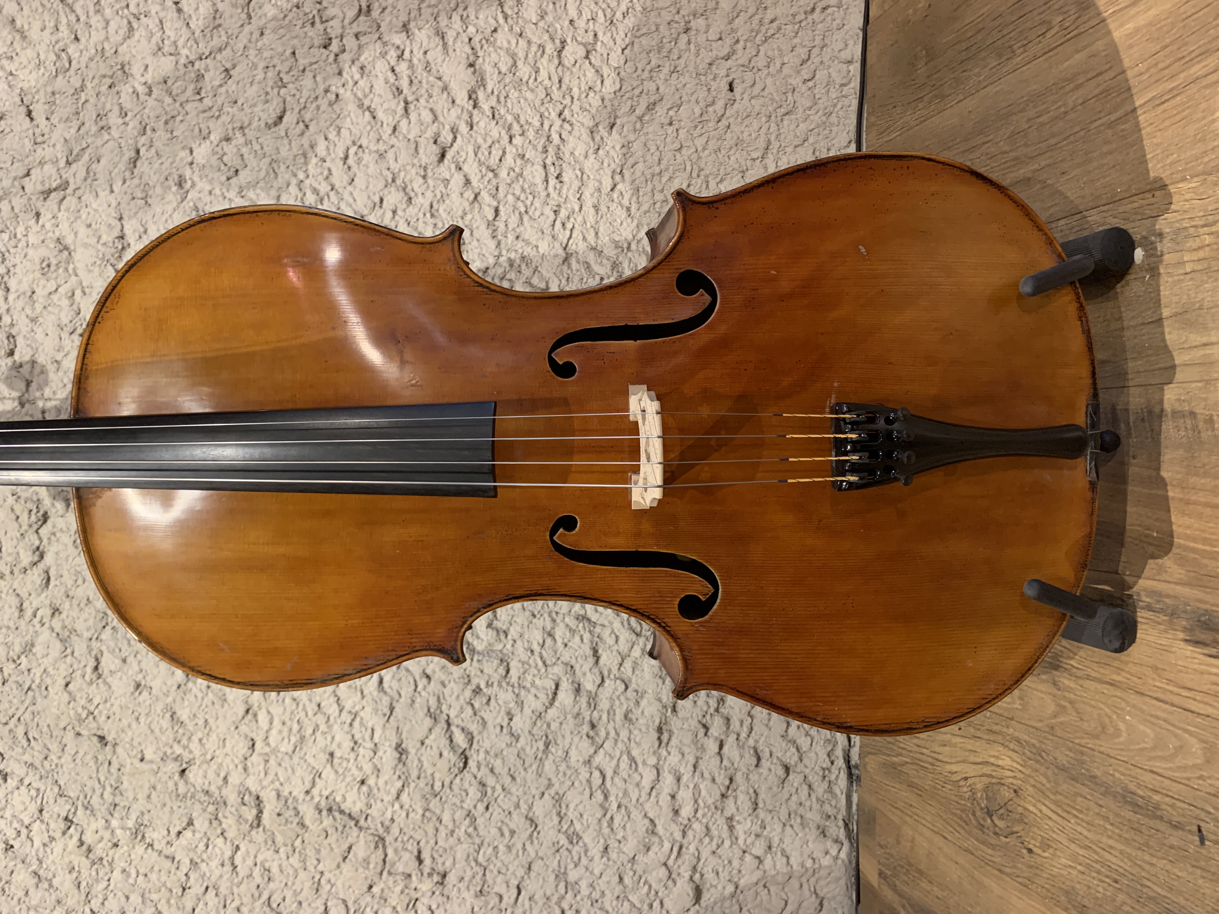 Violoncelle  4/4 Mirecourt étiquette "Chipot Vuillaume"